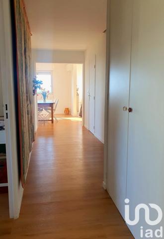 Appartement 4 pièces de 81 m² à Cagnes-sur-Mer (06800)