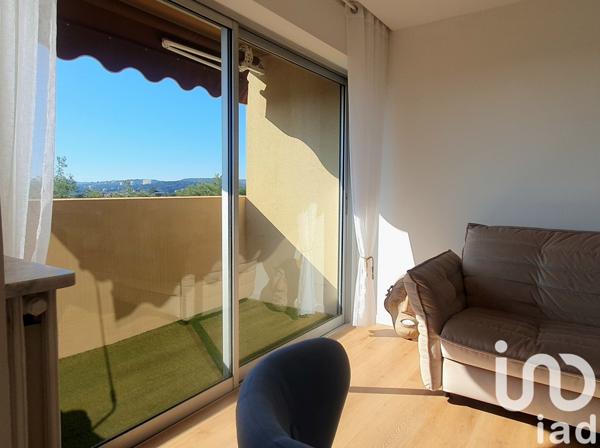 Appartement 4 pièces de 81 m² à Cagnes-sur-Mer (06800)