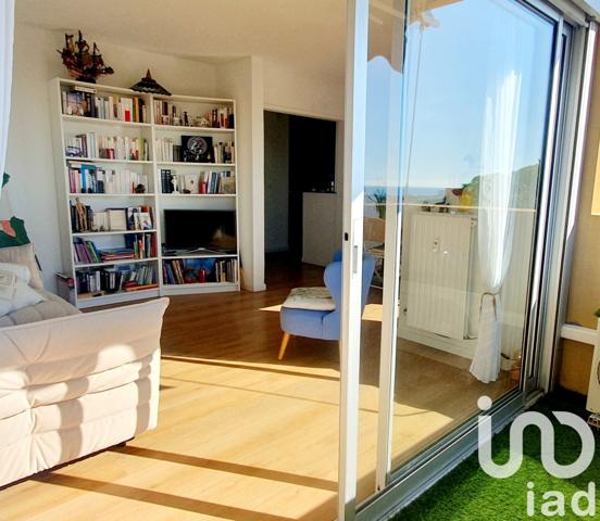 Appartement 4 pièces de 81 m² à Cagnes-sur-Mer (06800)