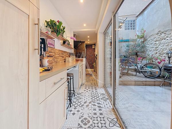 MAISON DE VILLE HYPER CENTRE MANTES LA JOLIE - 4 PIECES