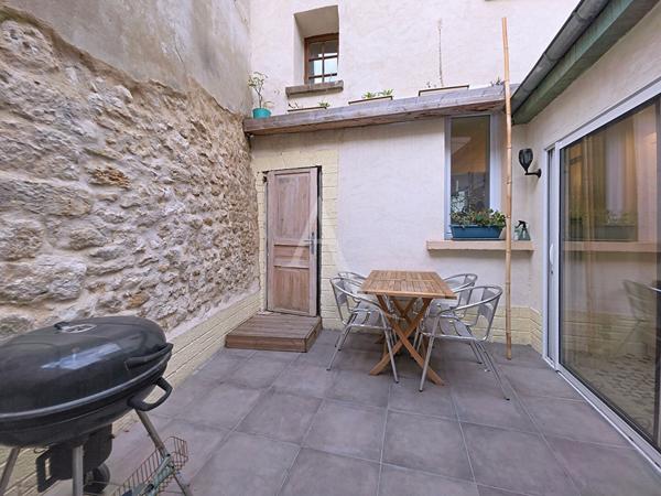 MAISON DE VILLE HYPER CENTRE MANTES LA JOLIE - 4 PIECES