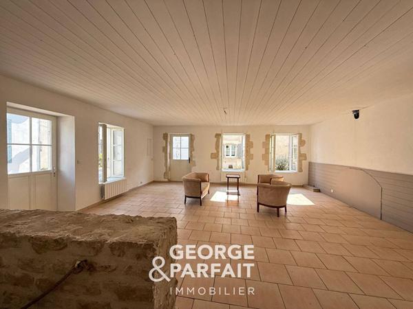 Maison ancienne proche Port Saint-Martin-de-Ré 9 pièces 196 m²