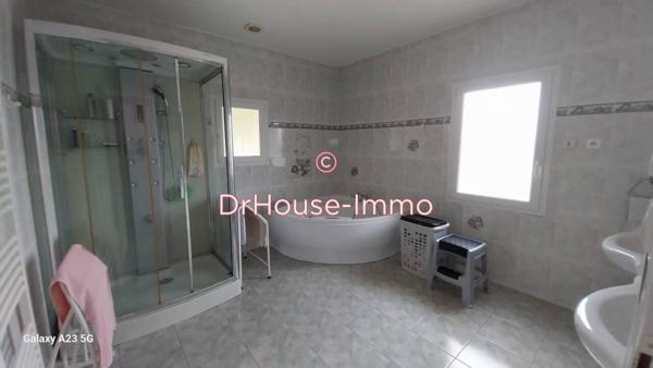 Maison à vendre 4 pièces de 148 m²