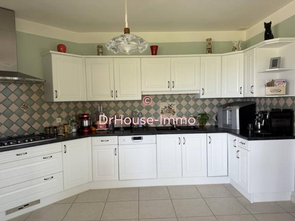 Maison à vendre 4 pièces de 148 m²