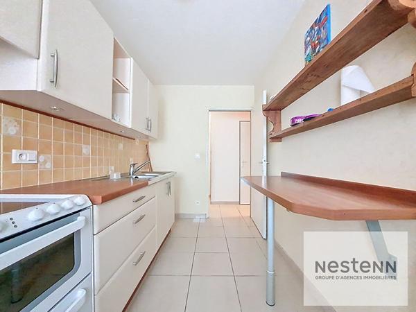 ORLEANS MADELEINE / BORDS DE LOIRE - T4 - DOUBLE RECEPTION (50m²) - TERRASSE - PLACE DE PARKING EN SOUS-SOL (accès avec ascenseur) - EXCELLENT DPE D !