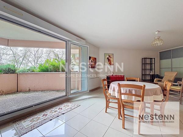 ORLEANS MADELEINE / BORDS DE LOIRE - T4 - DOUBLE RECEPTION (50m²) - TERRASSE - PLACE DE PARKING EN SOUS-SOL (accès avec ascenseur) - EXCELLENT DPE D !