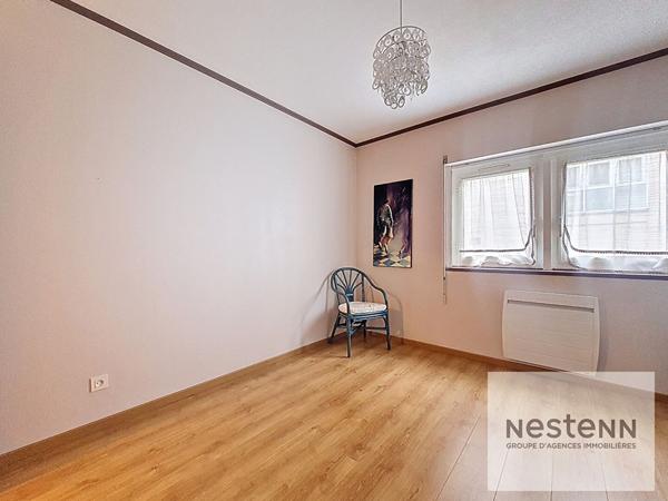 ORLEANS MADELEINE / BORDS DE LOIRE - T4 - DOUBLE RECEPTION (50m²) - TERRASSE - PLACE DE PARKING EN SOUS-SOL (accès avec ascenseur) - EXCELLENT DPE D !