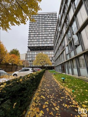 Appartement 2 pièces de 82 m² à Paris (75013)