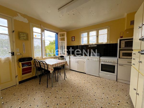 MAISON PLOUHA BOURG - 5 pièces - 120 m2