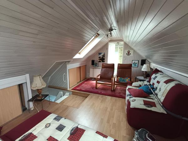 Très Belle Maison Individuelle à qqs minutes à pied de la Gare RER Cergy-le-Haut 188M2 Habitable