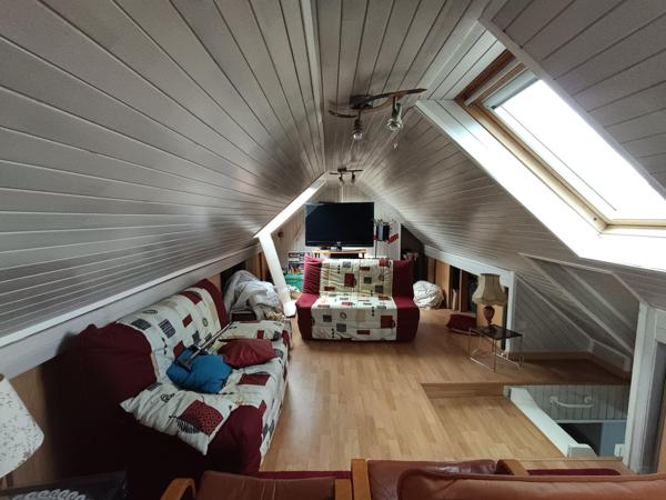 Très Belle Maison Individuelle à qqs minutes à pied de la Gare RER Cergy-le-Haut 188M2 Habitable