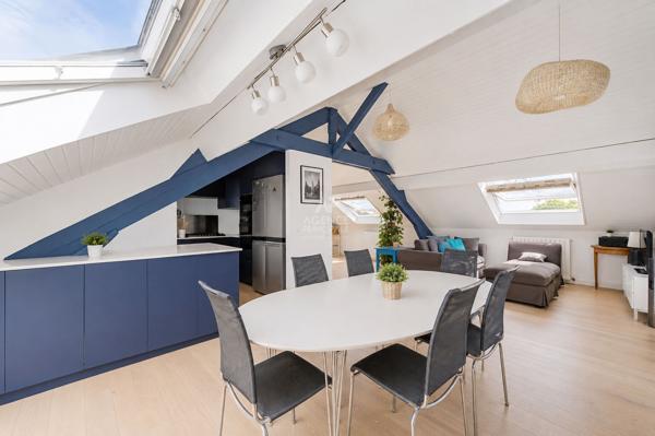 Appartement Saint Germain En Laye 5 pièce(s) 117 m2 899 000 € **  - Référence  18427