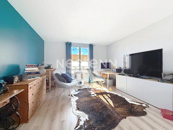 Visite virtuelle disponible : Maison Guyancourt Quartier Europe WEST PARK , 164m², plus de 185m² utiles, 4 chambres dont 1 suite parentale.