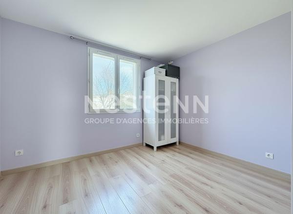Visite virtuelle disponible : Maison Guyancourt Quartier Europe WEST PARK , 164m², plus de 185m² utiles, 4 chambres dont 1 suite parentale.