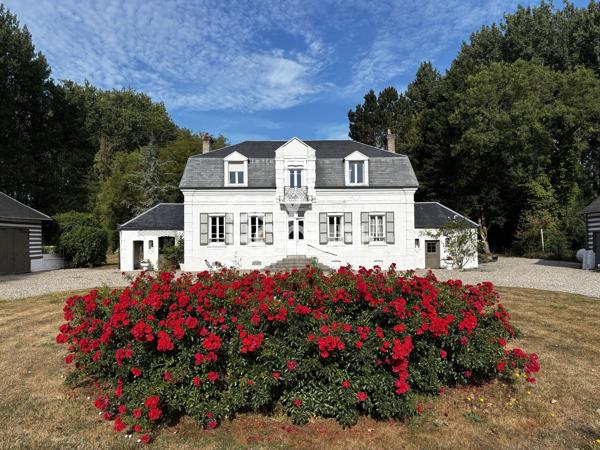 Maison de maitre avec gite. Un havre de paix au coeur du parc du Marquentaire