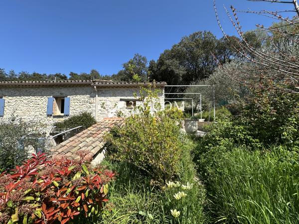 Maison 4 pièce(s) 2 chambre(s) 110 m²