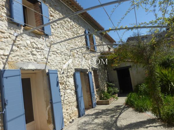 Maison 4 pièce(s) 2 chambre(s) 110 m²