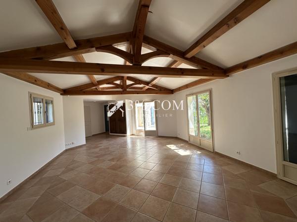 Maison 4 pièce(s) 2 chambre(s) 110 m²