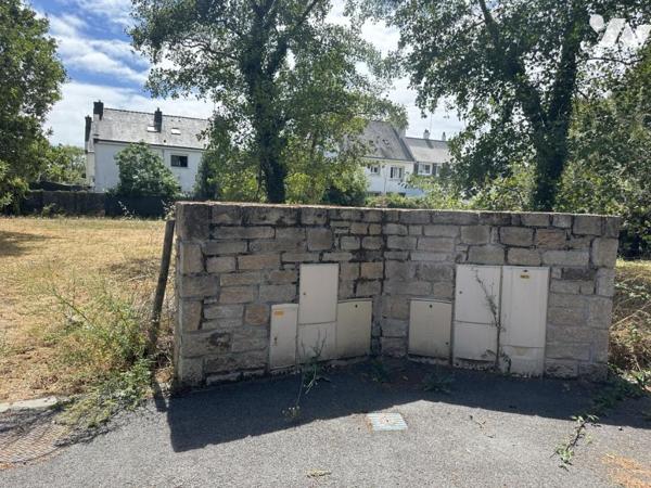 A VENDRE 56 VANNES Sud, en direction de Conleau, terrain à vendre 298 m²
