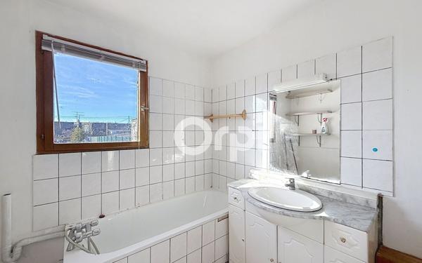 Maison à vendre    3 pièces • 70 m2 Champagne-sur-Seine