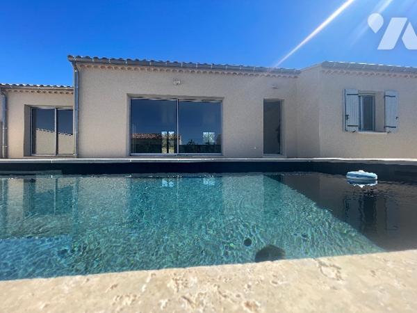 Découvrez cette superbe villa neuve d’environ 140 m² habitable, implantée sur un terrain de 600 m².