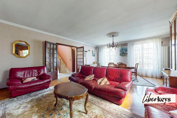 Maison familiale - 197 m² sur 823 m² de terrain – 7 chambres – Villepinte - Quartier pavillonnaire recherché