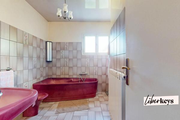 Maison familiale - 197 m² sur 823 m² de terrain – 7 chambres – Villepinte - Quartier pavillonnaire recherché