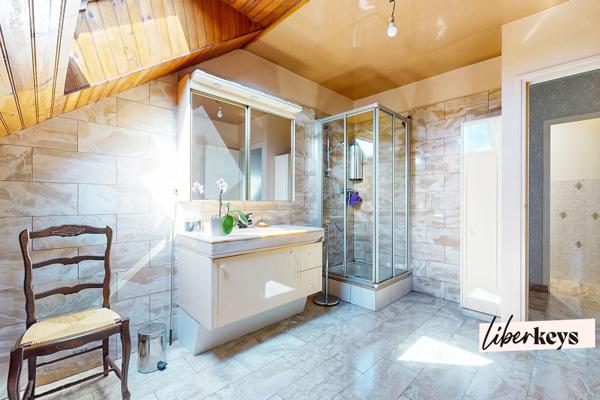 Maison familiale - 197 m² sur 823 m² de terrain – 7 chambres – Villepinte - Quartier pavillonnaire recherché