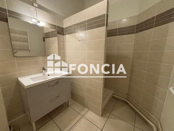 Location Studio 41.8 m² - 23 RUE ETIENNE RICHERAND Lyon 69003