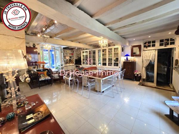 Maison à vendre 10 pièces de 279 m²