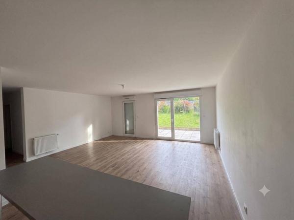 Appartement 3 pièces                                        - 35000 Rennes Réf : 2316