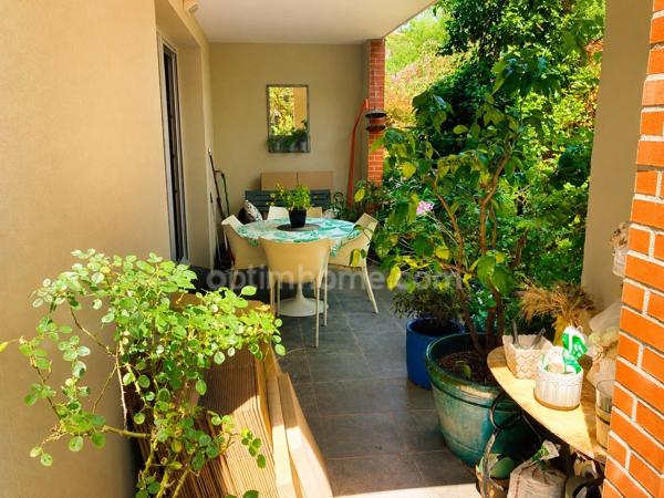 TOULOUSE CÔTE PAVÉE – LIMAYRAC RARE À LA VENTE – T3 EN REZ-DE-JARDIN AVEC 300 m² DE JARDIN PRIVATIF – 2 PARKINGS – ENVIRONNEMENT D'EXCEPTION