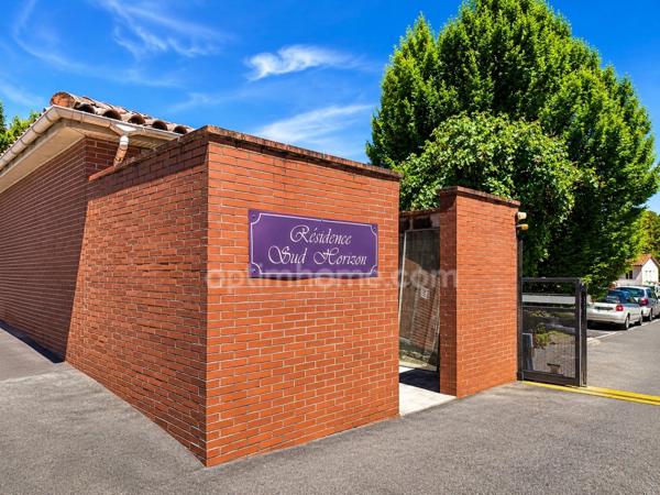 TOULOUSE CÔTE PAVÉE – LIMAYRAC RARE À LA VENTE – T3 EN REZ-DE-JARDIN AVEC 300 m² DE JARDIN PRIVATIF – 2 PARKINGS – ENVIRONNEMENT D'EXCEPTION