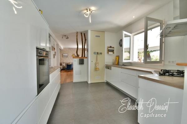 ONDRES – Villa familiale de style basco-landais avec piscine