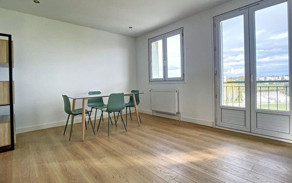 Appartement à louer    3 pièces •  Bourg-lès-Valence