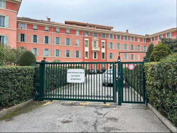 Saint Laurent Du Var Beau 2P 47 m2 Parking Cave