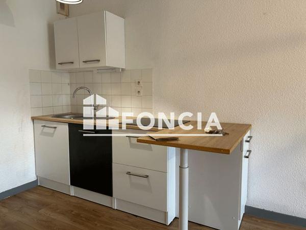 Location Appartement 2 pièces 48.41 m² - 4 RUE JULES LOUAIL Orgeres 35230