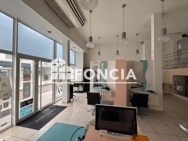 À vendre Local commercial 132.26 m² - Saint-nazaire 44600