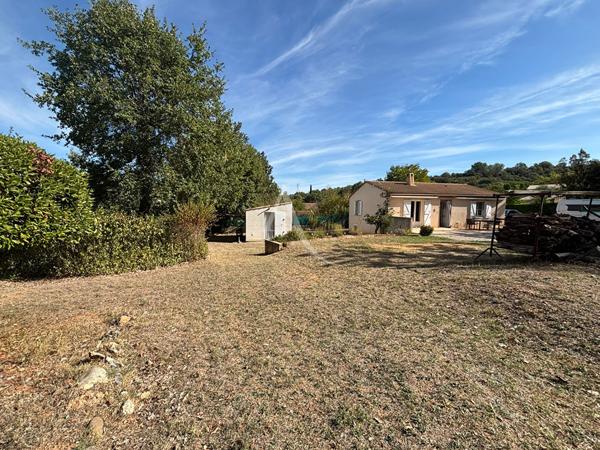 VILLA TERRASSE AVEC DEPENDANCE AU CALME SUR TERRAIN DE 2019M2