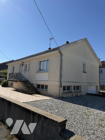 Maison sur sous-sol total avec 3 chambres