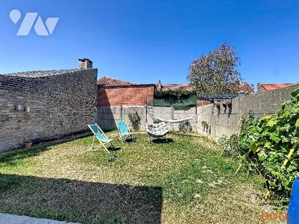 Malo Terminus, maison de 143 m2 environ; 3 chambres, un atelier, un jardin, un garage, une cave.