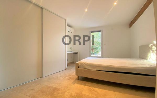 Maison à vendre    8 pièces •  Monteux