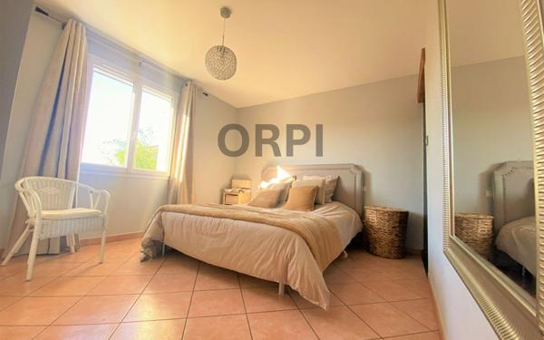 Maison à vendre    8 pièces •  Monteux
