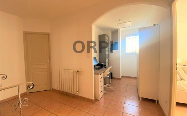 Maison à vendre    8 pièces •  Monteux