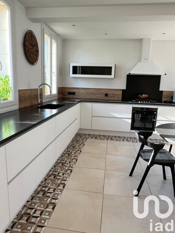 Immeuble à vendre 300 m² Galgon