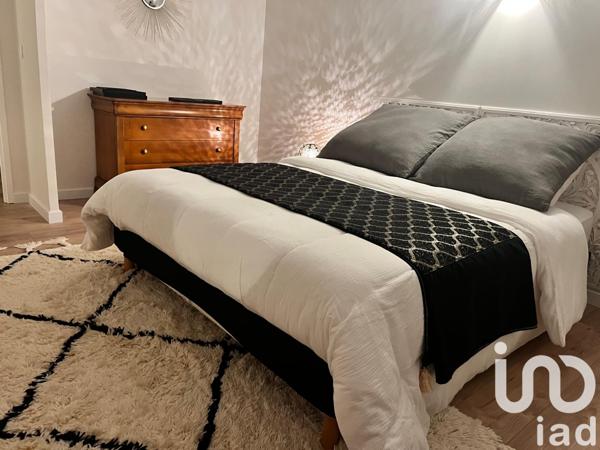 Immeuble à vendre 300 m² Galgon