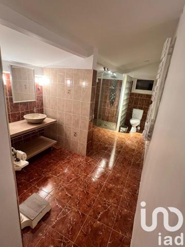 Immeuble à vendre 300 m² Galgon