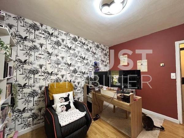 Exclusivité Plain-pied de 116 m² à Fressines, 4 chambres jardin et garage.