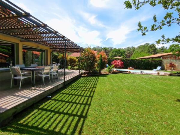 Maison à vendre 7 pièces de 179 m²