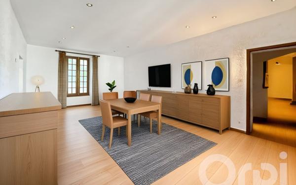 Maison à vendre    7 pièces •  Sérignan-du-Comtat